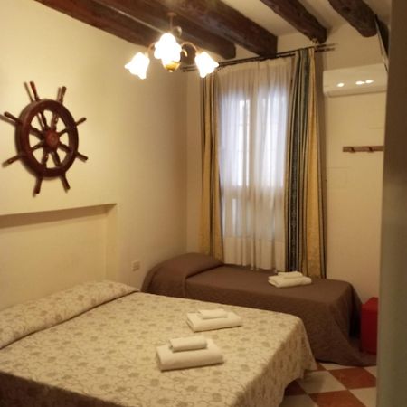 Hotel Henry Венеция Экстерьер фото